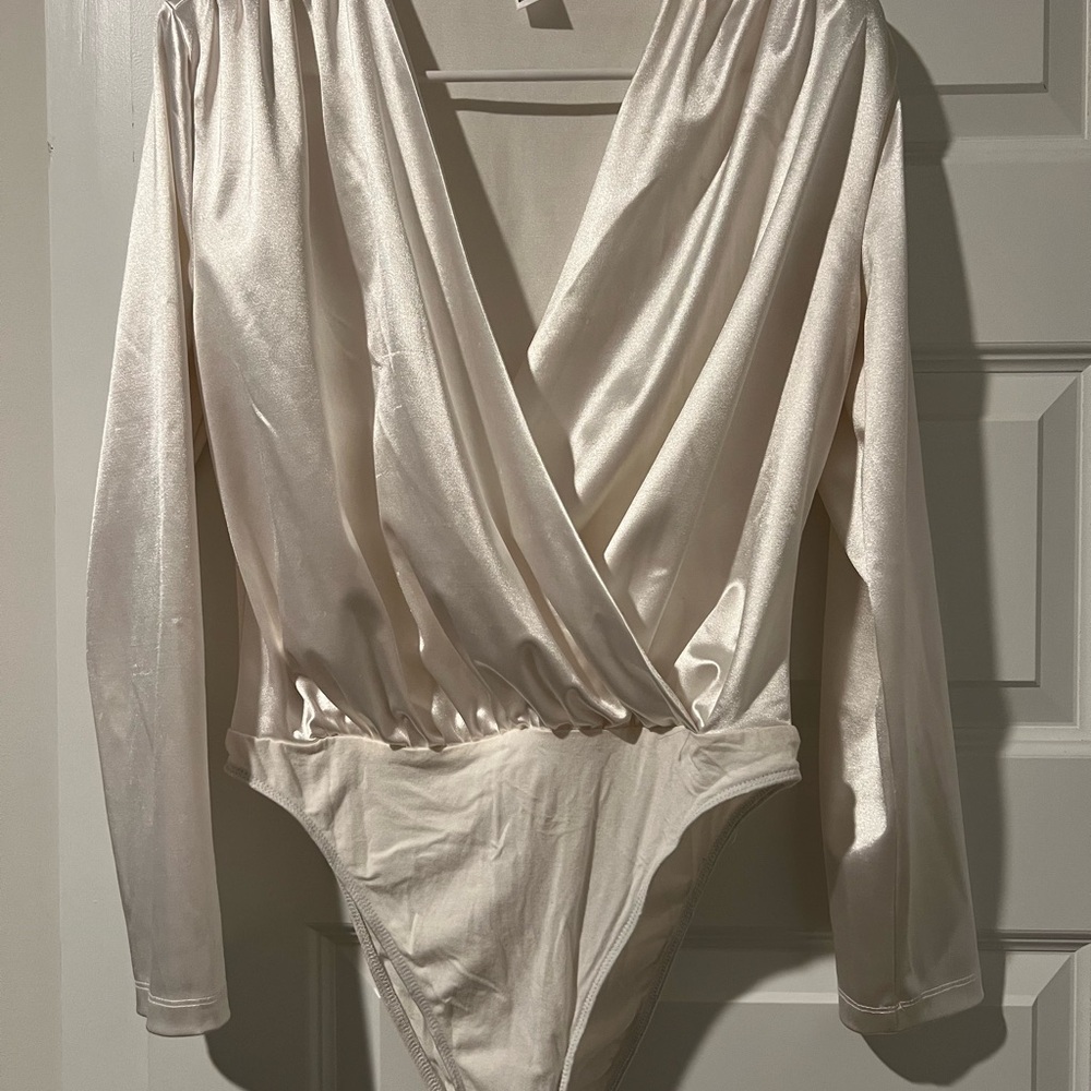 Elegant Cream Long Sleeve Bodysuit